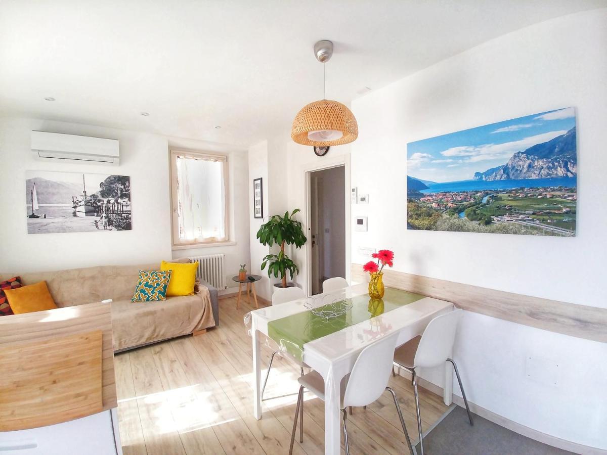Antica Casa Alboletta Apartman Riva del Garda Kültér fotó