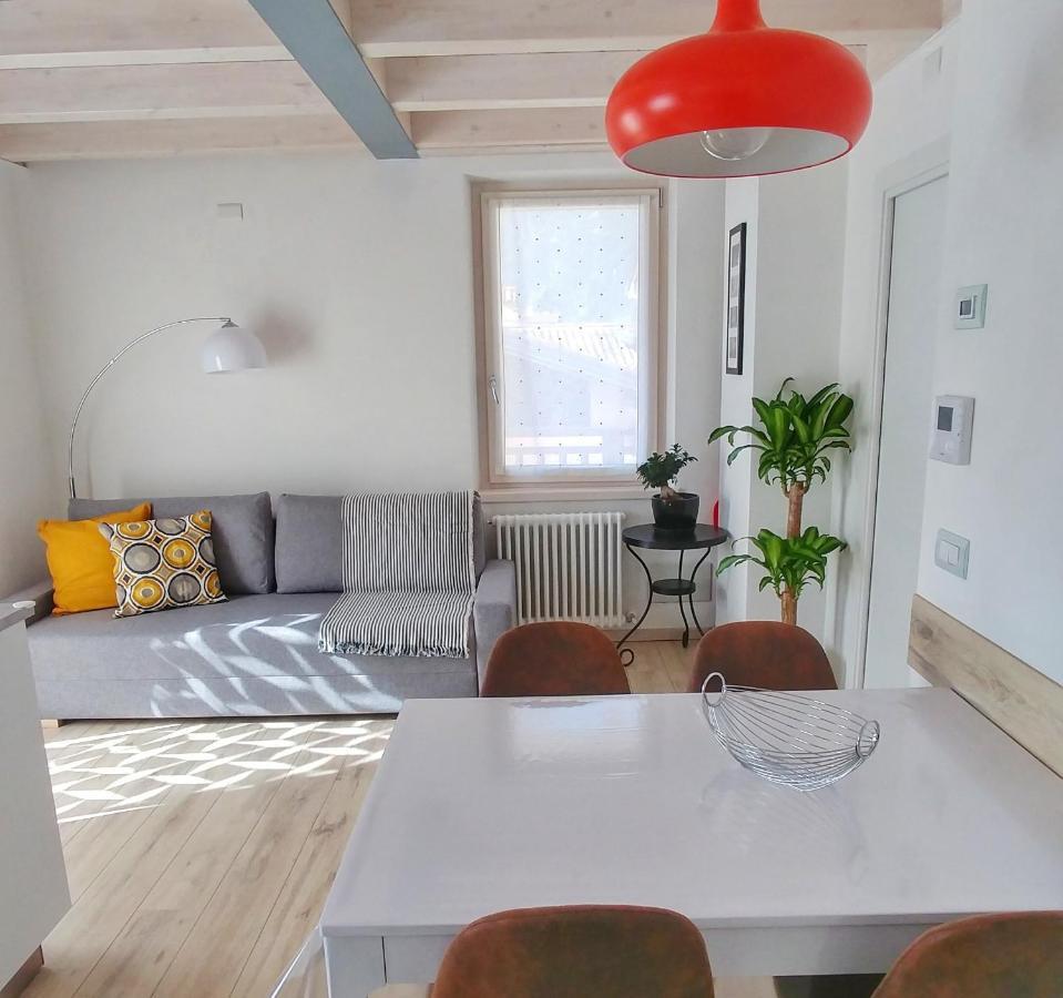 Antica Casa Alboletta Apartman Riva del Garda Kültér fotó